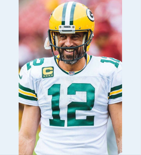 Overcoming adversity: Aaron Rodgers’ rise to NFL stardom proves that setbacks can fuel success. 💪